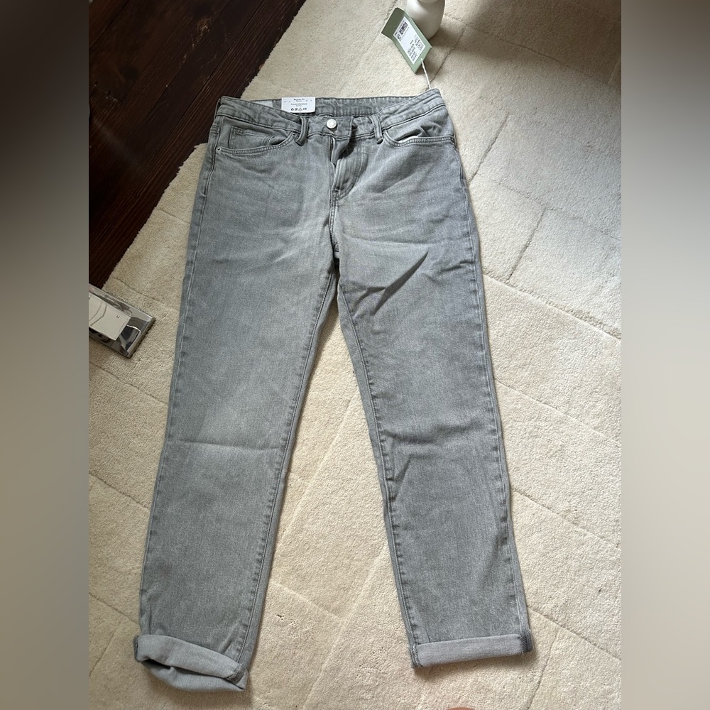 H&M grey jeans with stretch fit.